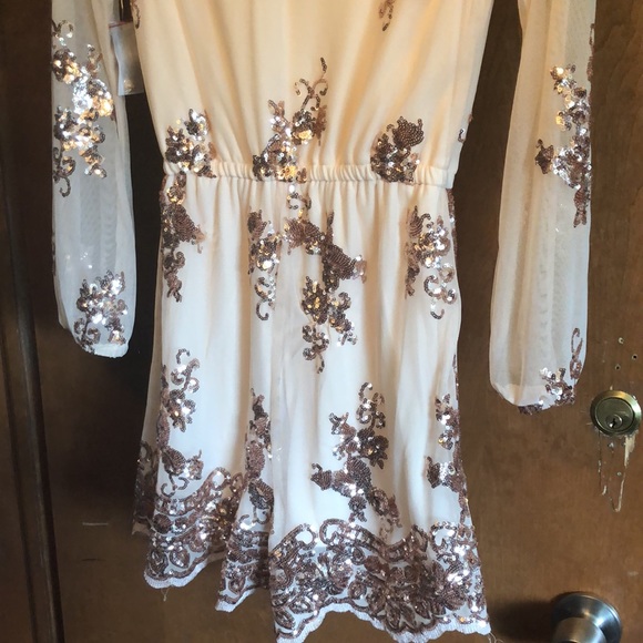 Charlotte Russe nude Sheer sequin romper - Picture 6 of 7